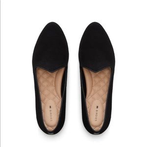 Birdies the Heron in Black Suede Size 8